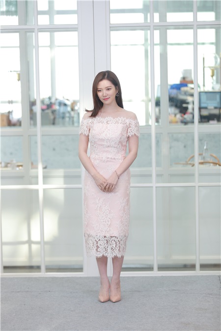 《浪漫的一周4》举行制作发布会 GirlsDay成员素珍、演员张熙珍、林珠银出席