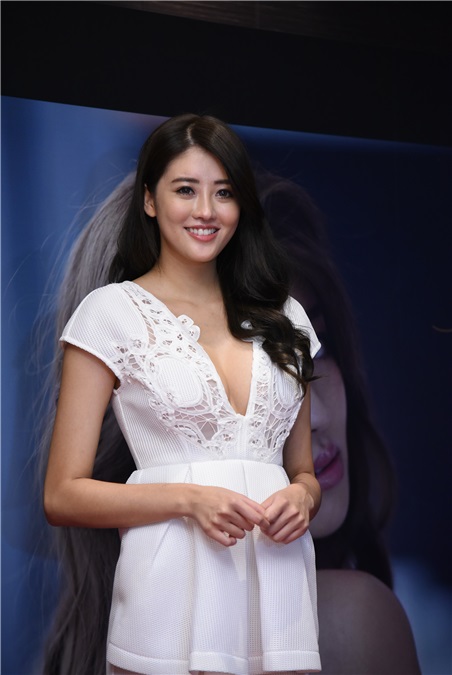 赖琳恩.李运庆 赖琳恩写真书发表会