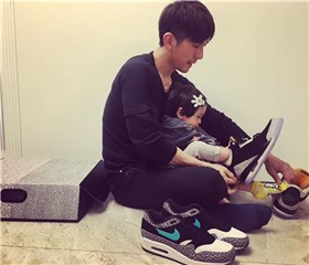 (咘咘有许多死忠粉丝 图/翻摄自修杰楷脸书)