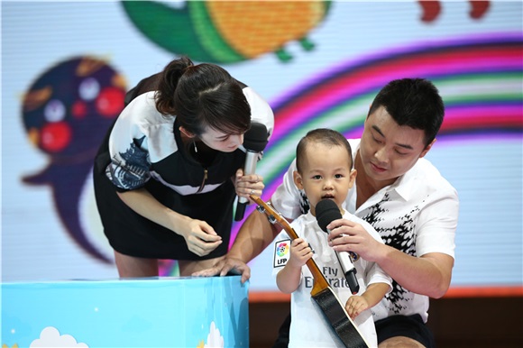 《天天向上》八周年:感谢400次的如约而至