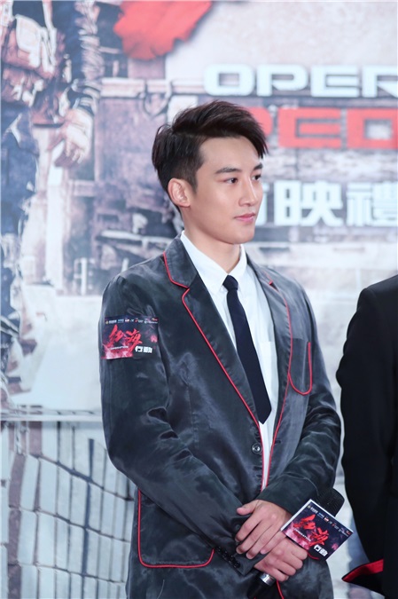 麦亨利现身《红海行动》香港首映 「最勇通讯兵庄羽」演绎不一样的「军人成长记」