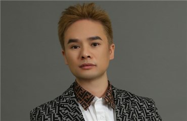 舒嘉颖：我不是明星，所以没有明星架子要放！