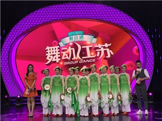 (比赛现场图)