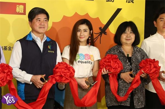 〈Yes 台北现场〉Selina母催异国恋 要她快点教义大利男友
