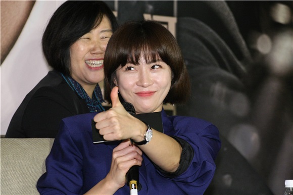 河智苑、吴宇森、樱庭奈奈美、吴飞霞等出席电影《追捕》记者会
