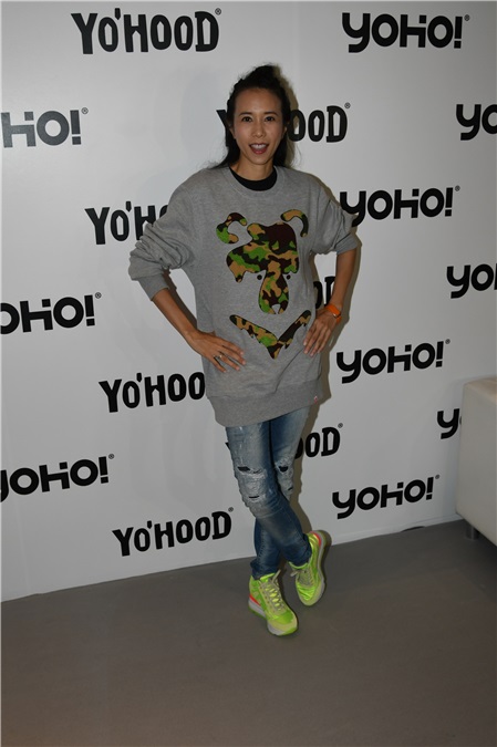 莫文蔚、黄伟文等现身「YO’HOOD全球潮流新品嘉年华」后台