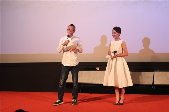 邢健导演哽咽感谢媒体 称王德顺是主演不二人选