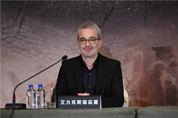 汤姆克鲁斯出席电影《神鬼传奇》记者会