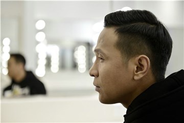 来自宋小宝深情地凝视