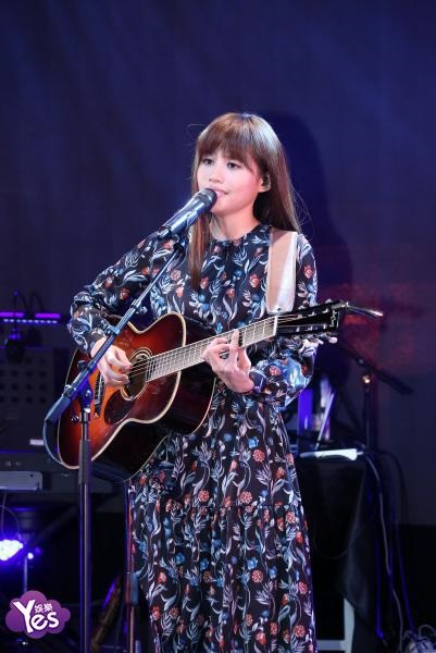 〈Yes 台北现场〉吴汶芳「我来自」演唱会彩排 舒米恩助阵同台合唱