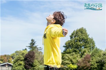 尤长靖完美侧颜