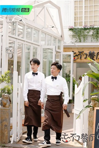 店长黄渤x店长助理张元坤