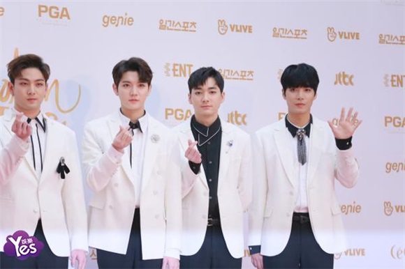 SUPERJUNIOR、EXO、防弹少年团等出席金唱片专辑部门颁奖礼