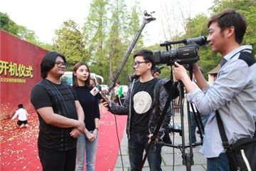 图片说明
