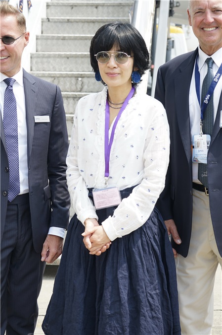 吴君如出席「奥比斯眼科飞机医院感谢行」开幕仪式