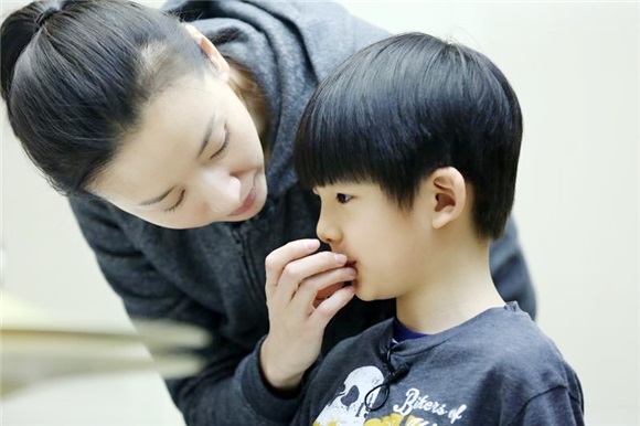 顶顶对董洁「失望」 生日寻宝秒破密码惊呆姥爷