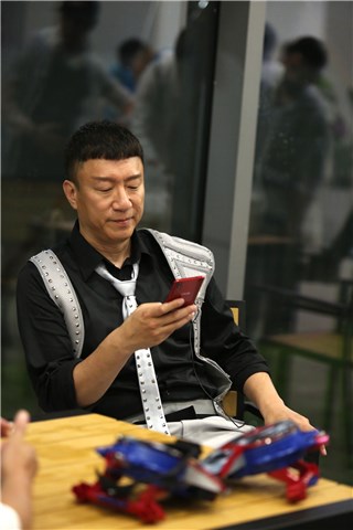 孙红雷在挑战中