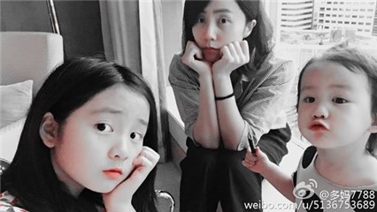 孙莉携大小多多萌萌出镜 网友大赞：黄家三千金