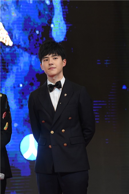 黄晓明、刘昊然、佟丽娅等出席东方卫视《琅琊榜2》发布会
