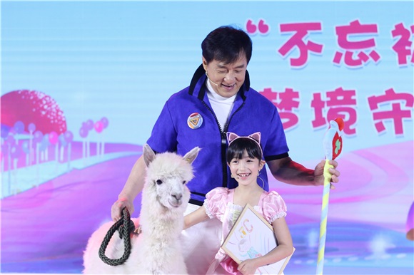 成龙再打造动画片 索吻夏天被拒直呼「没面子」