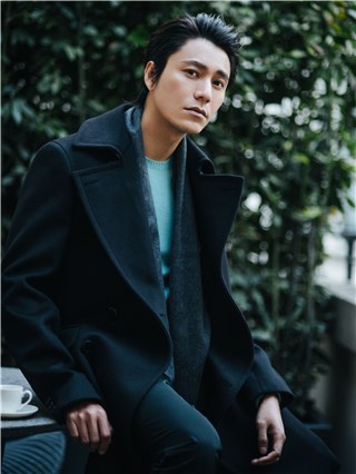 陈坤出席米兰时装周 秀前大片出炉尽显意式文艺