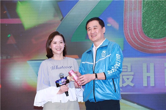 曾宝仪、玖一一、SpeXial出席《2017台北最High新年城》跨年晚会记者会