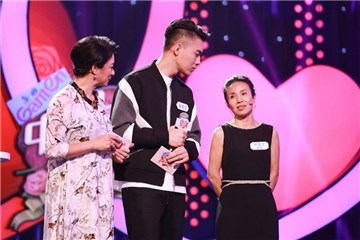 小鲜肉听妈妈讲话