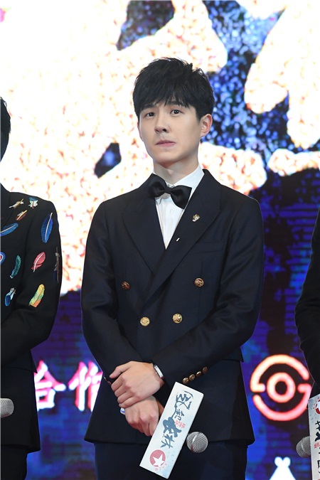 黄晓明、刘昊然、佟丽娅等出席东方卫视《琅琊榜2》发布会